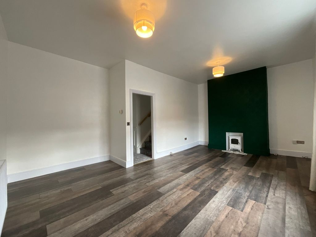 Property photo 1 of 21 4211340
