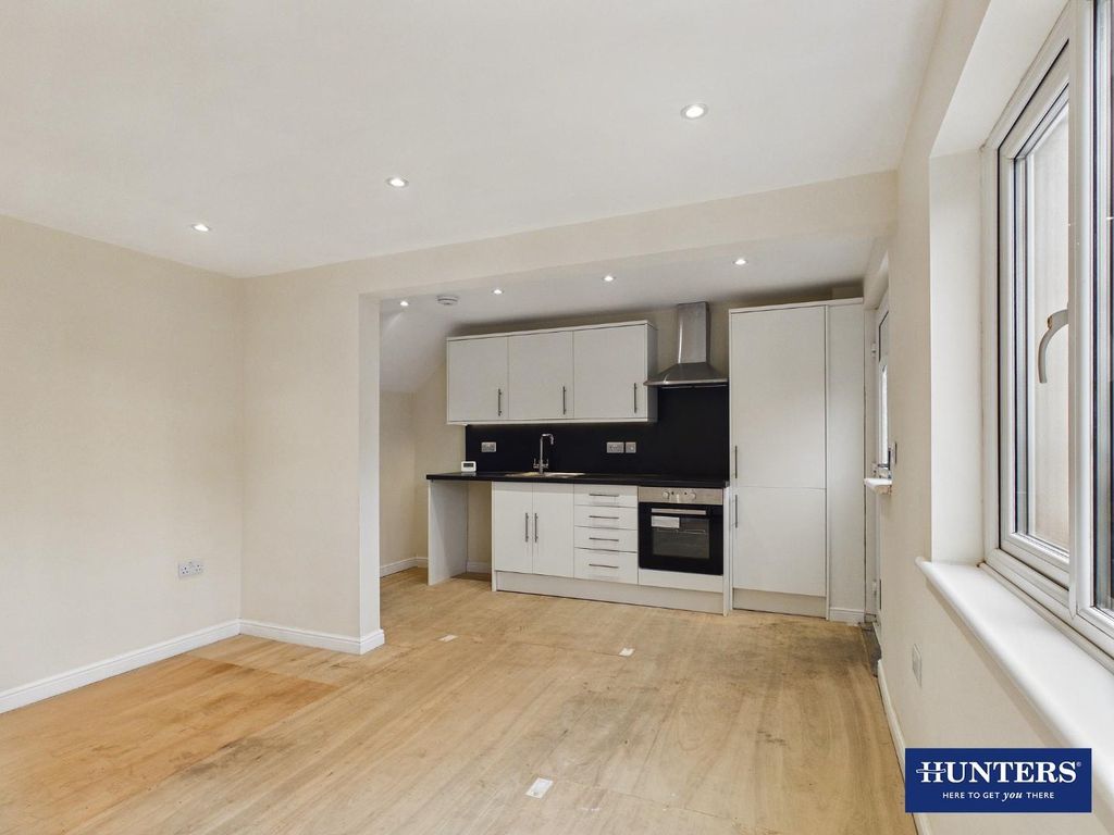 Property photo 2 of 12 Kitchen &amp; Family Room