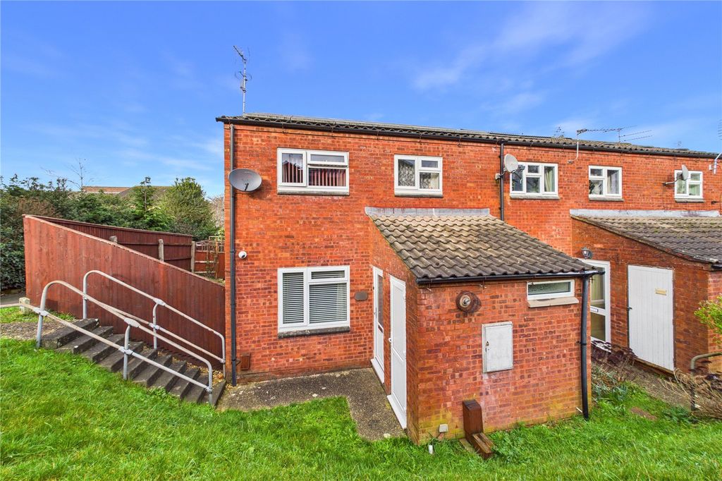 Property photo 1 of 16 Front Aspect