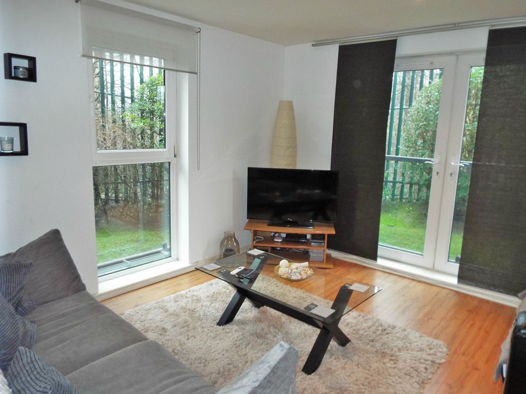 Property photo 2 of 8