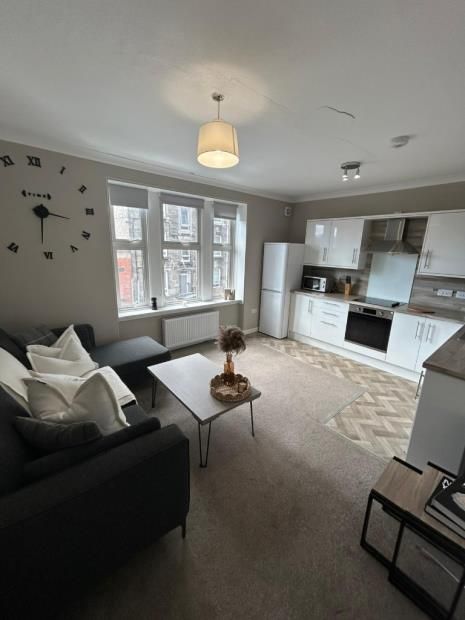 Property photo 2 of 12 Propertyimages