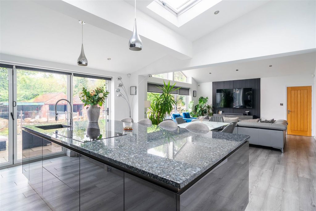 Property photo 2 of 49 Open Plan -4.Jpg