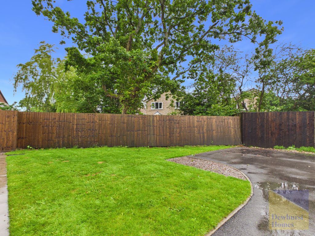 Property photo 3 of 35