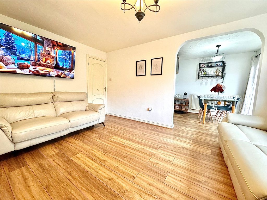Property photo 3 of 12 Picture No. 03