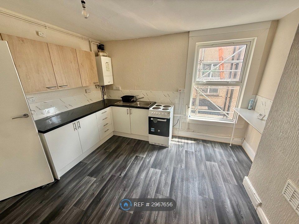 Property photo 2 of 3