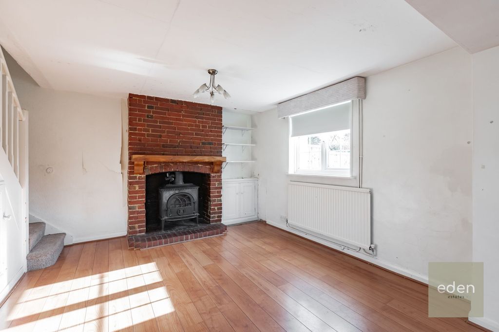 Property photo 3 of 20