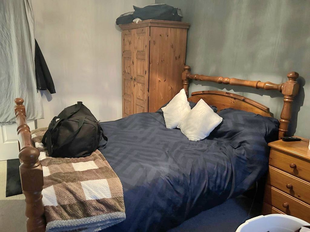 Property photo 3 of 11 Picture No. 01