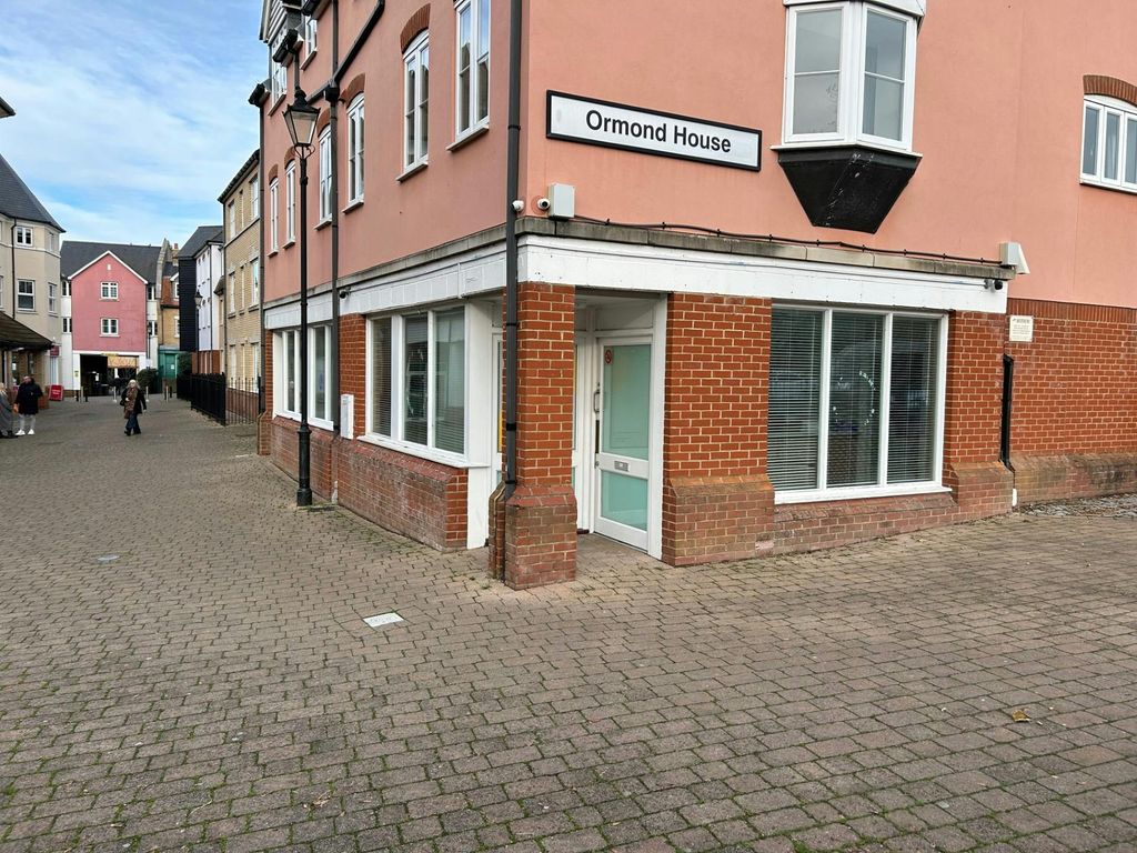 Property photo 1 of 7 Unit 1 Roche Close.Jpg