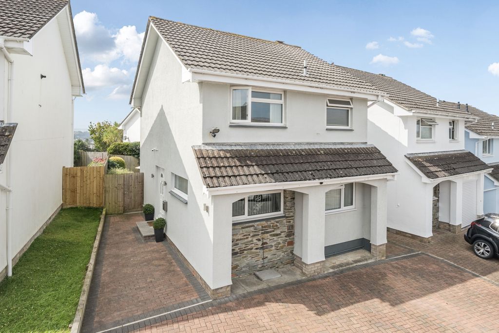 Property photo 1 of 20 1330498-1-68820E556A65c