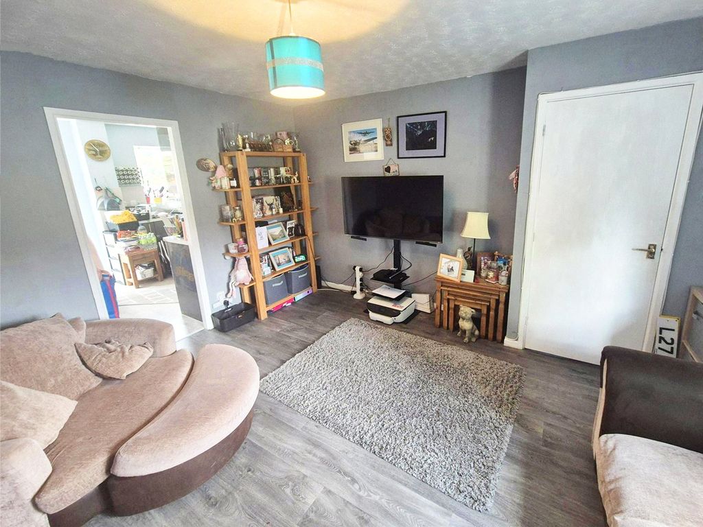 Property photo 3 of 10 Picture No. 16
