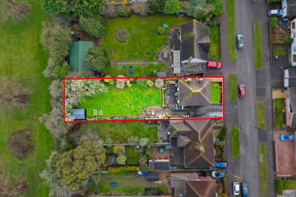 Property photo 2 of 38