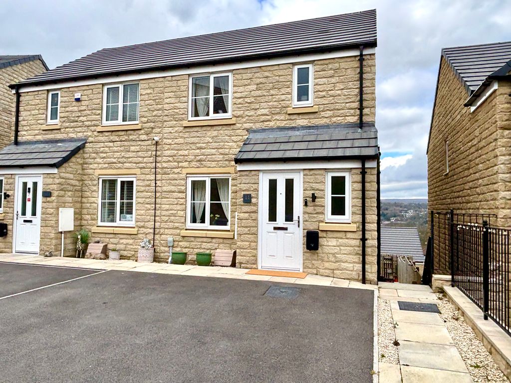 Property photo 1 of 14 The Property