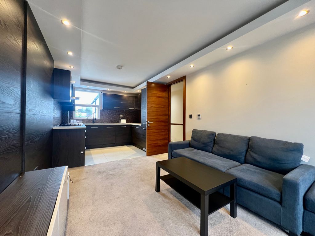 Property photo 2 of 10 Img_0100