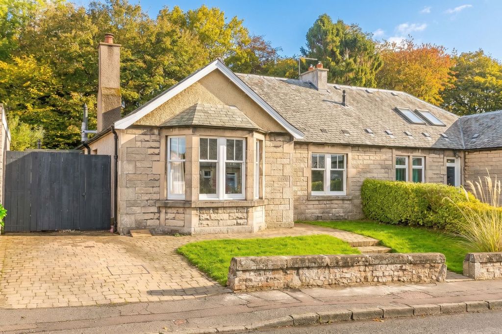 Property photo 1 of 35