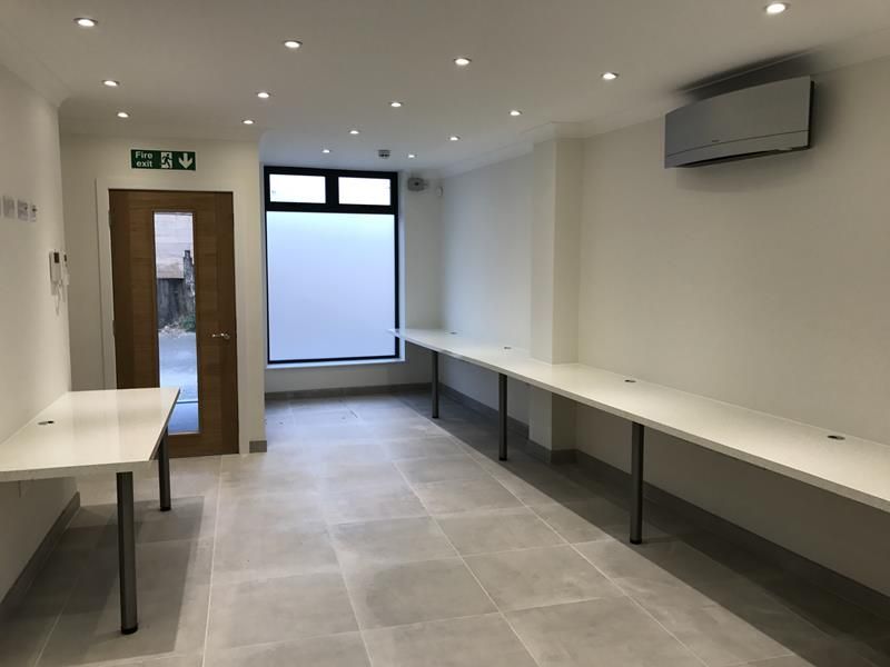 Property photo 2 of 14 Photo 4