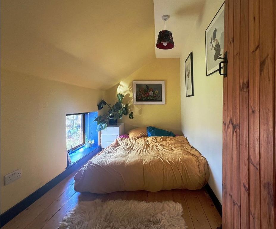 Additional image 18 of 3 bed property for salePontyberem, Pontyberem, Llanelli, Carmarthenshire SA15