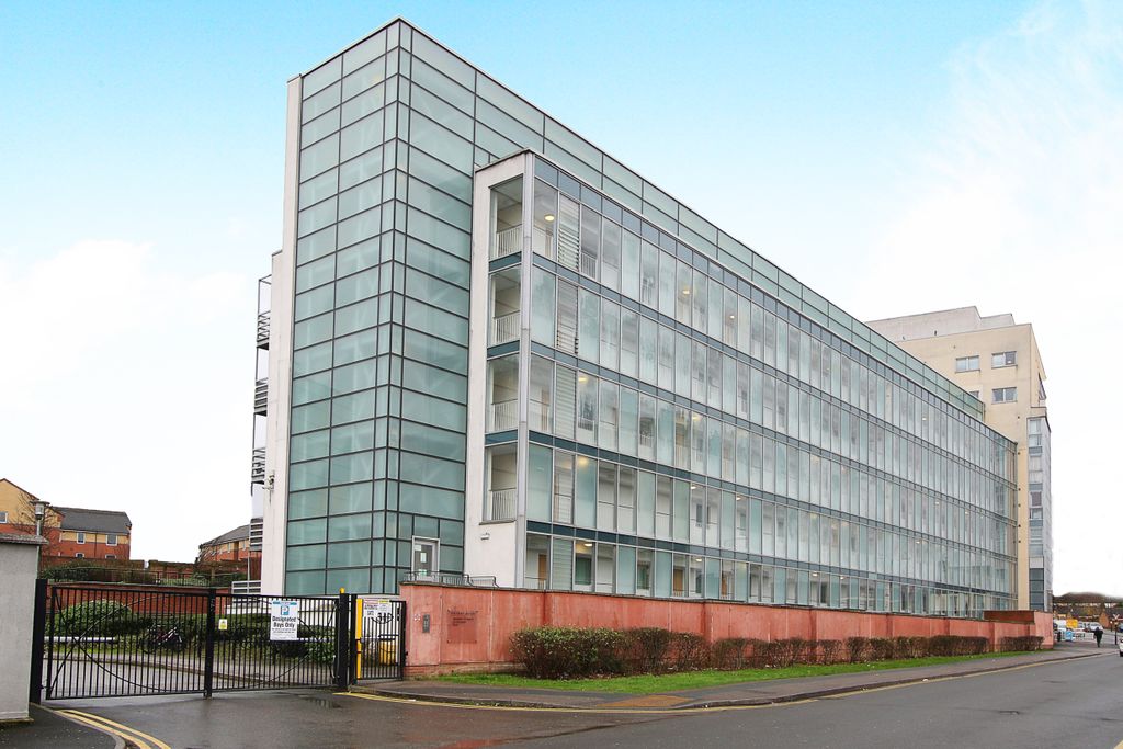 Property photo 3 of 13