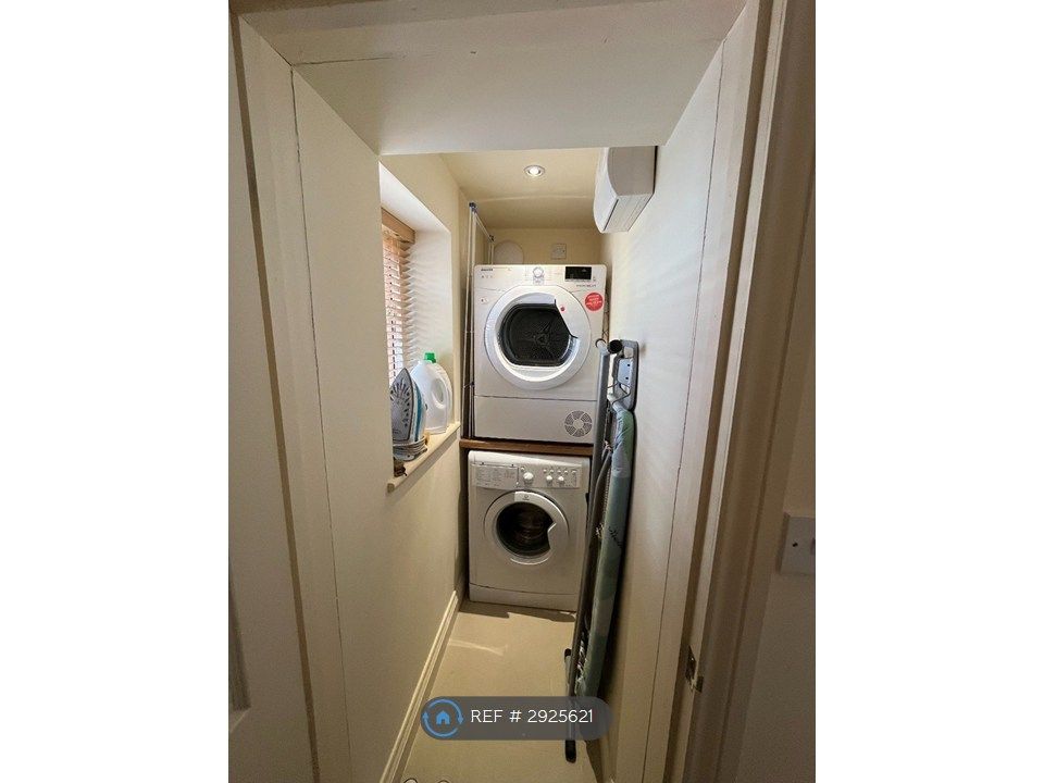Property photo 2 of 10 Laundry And Store Cupboatd