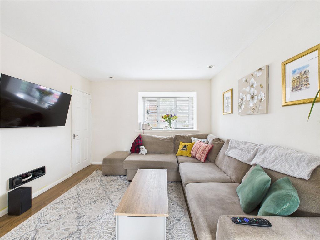 Property photo 2 of 15 Picture No. 03