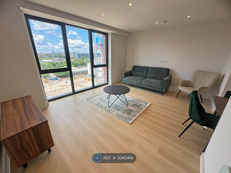 Property photo 1 of 35 Living Room