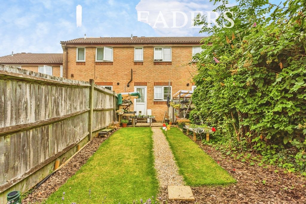 Property photo 2 of 10 Pbox-Img.Jpg