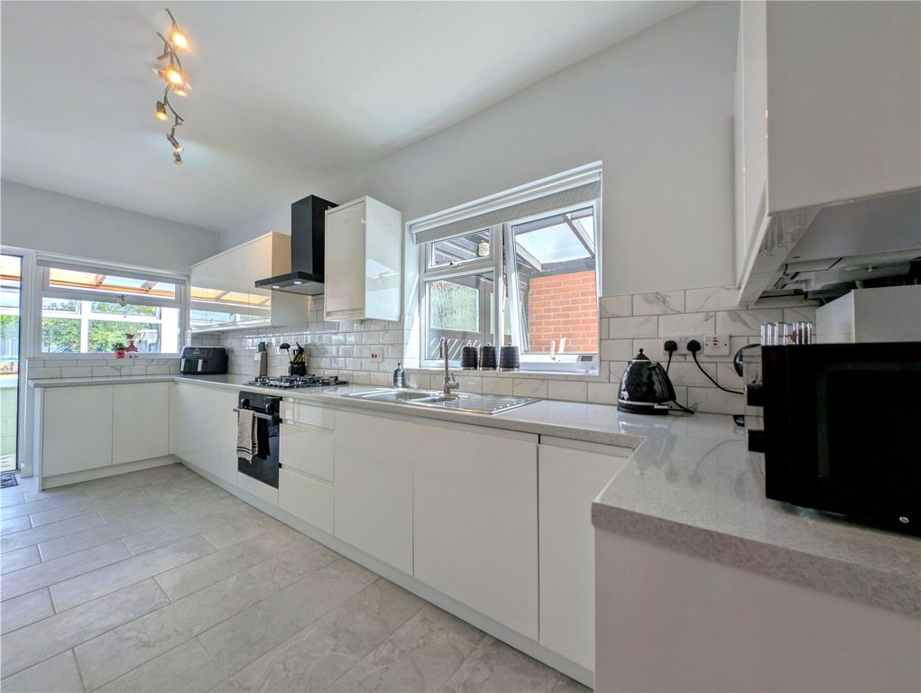 Property photo 3 of 20 Picture No. 26