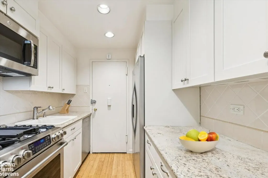 Property photo 3 of 18 <Alttext/>