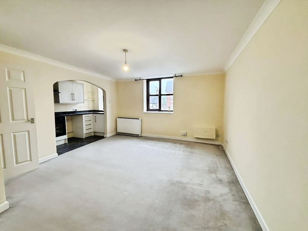 Property photo 2 of 7 Pbox-Img.Jpg