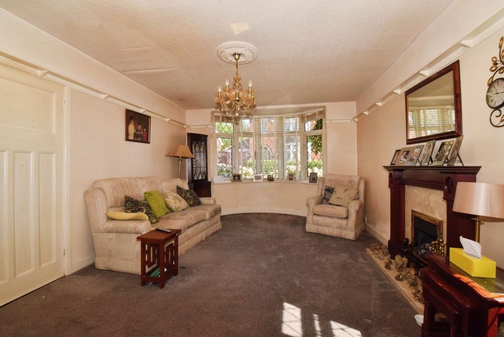 Property photo 3 of 20 Pbox-Img.Jpg
