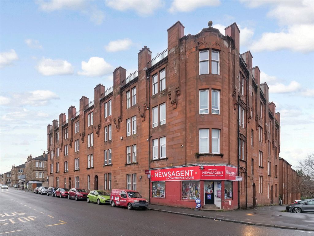 Property photo 1 of 17 Front