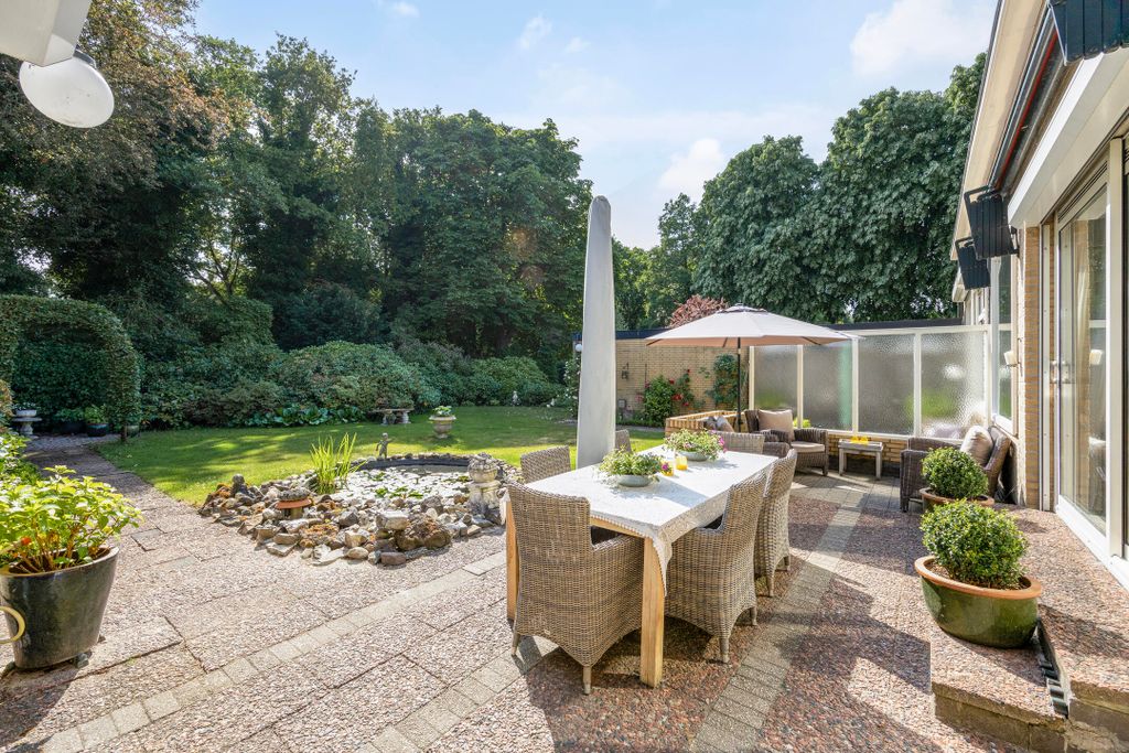 Property photo 3 of 24