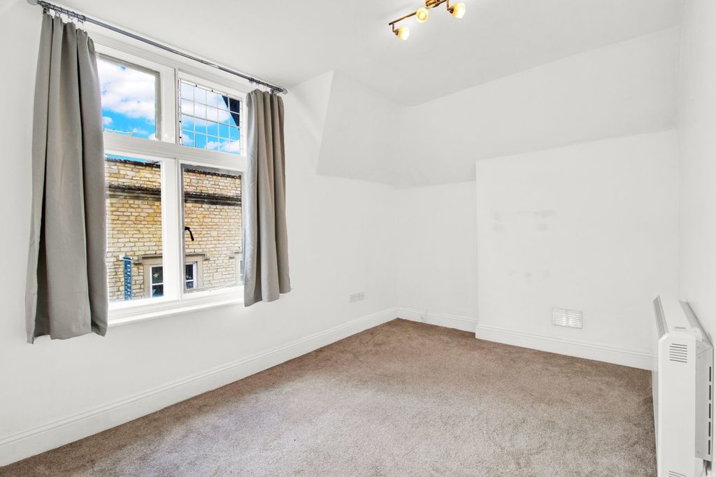 Property photo 1 of 11 Picture No. 34