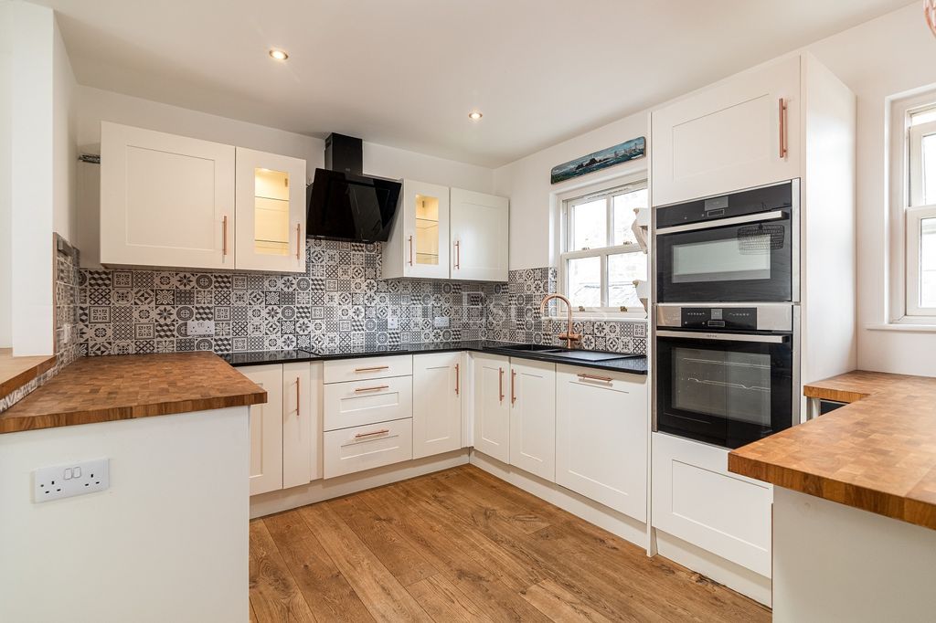 Property photo 3 of 25 Not Specified