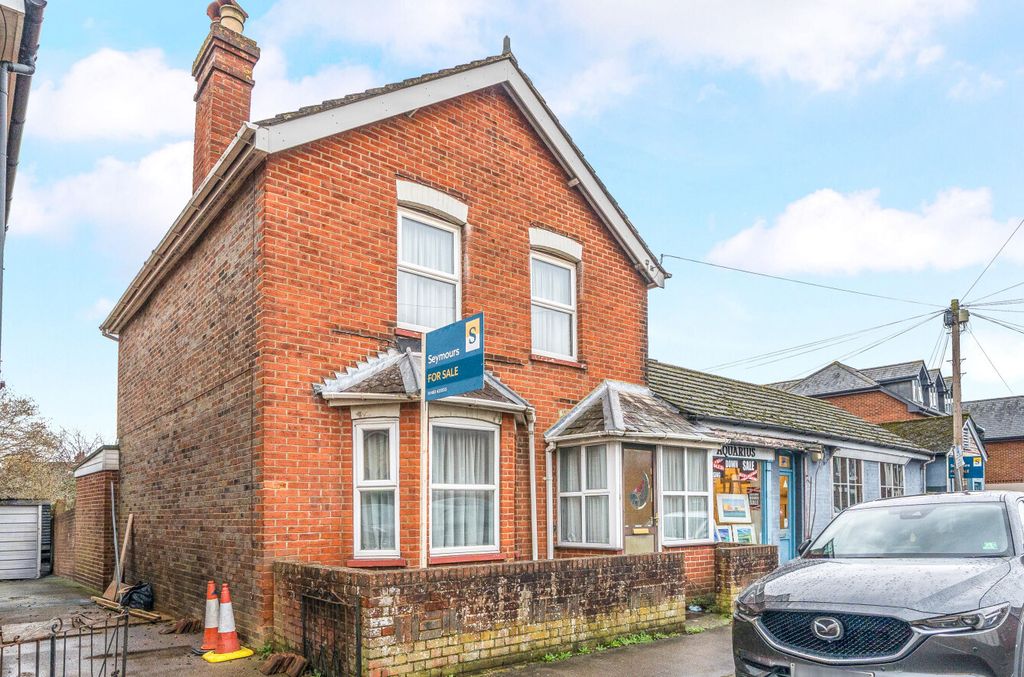 Property photo 2 of 36 1405013-9-6980Da1...