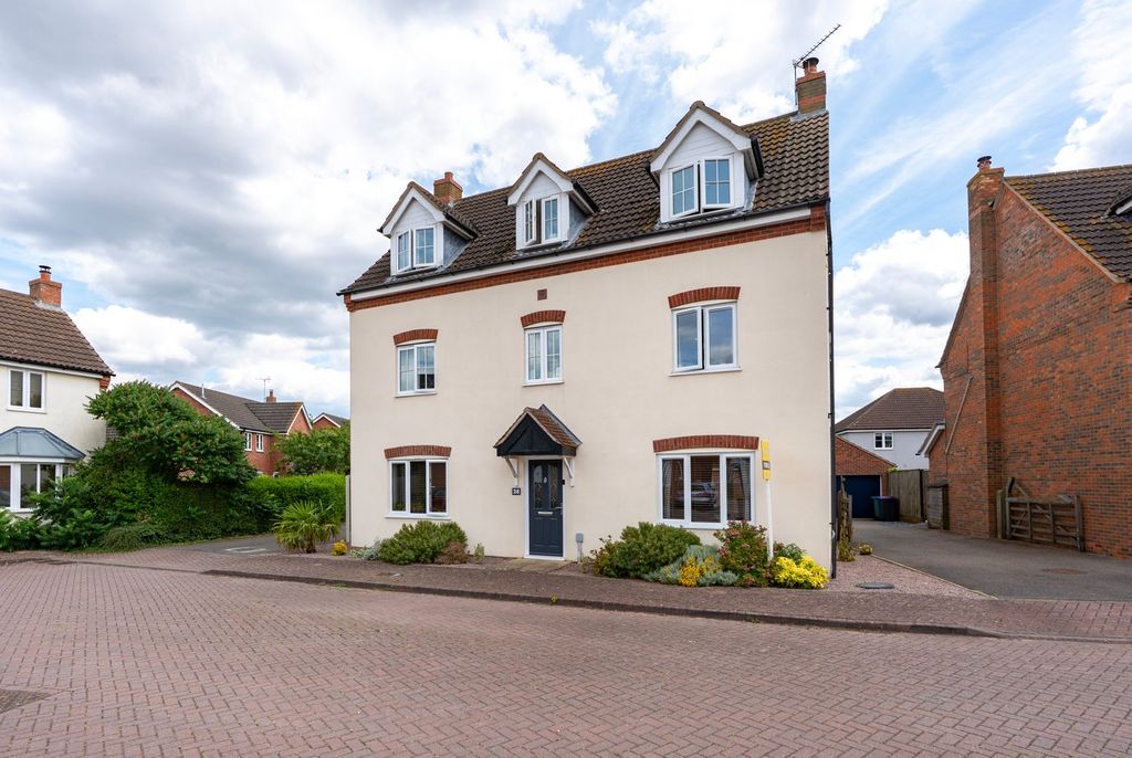 Property photo 1 of 22