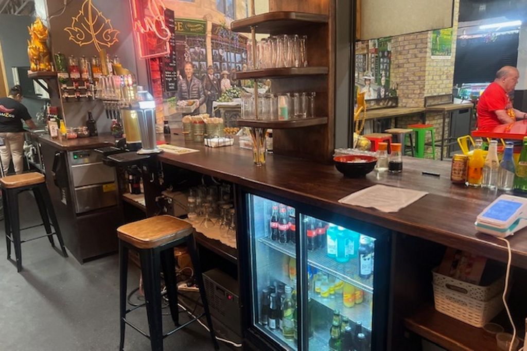 Property photo 3 of 7