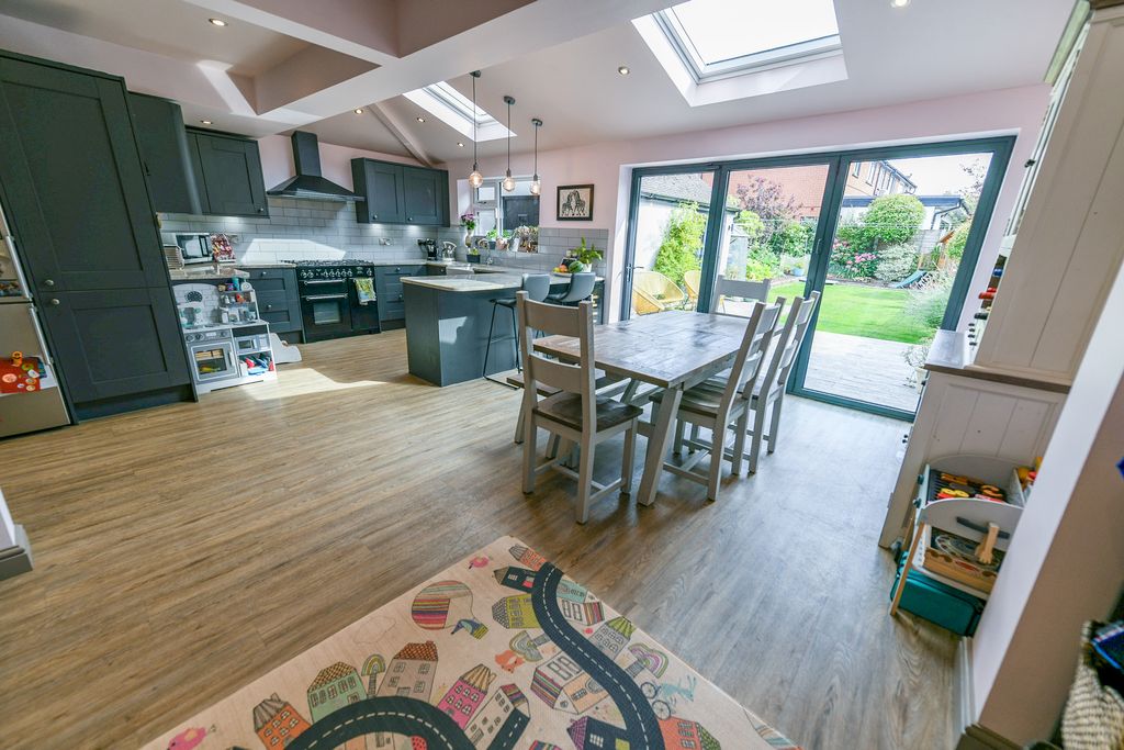 Property photo 2 of 27 Kitchen-Diner