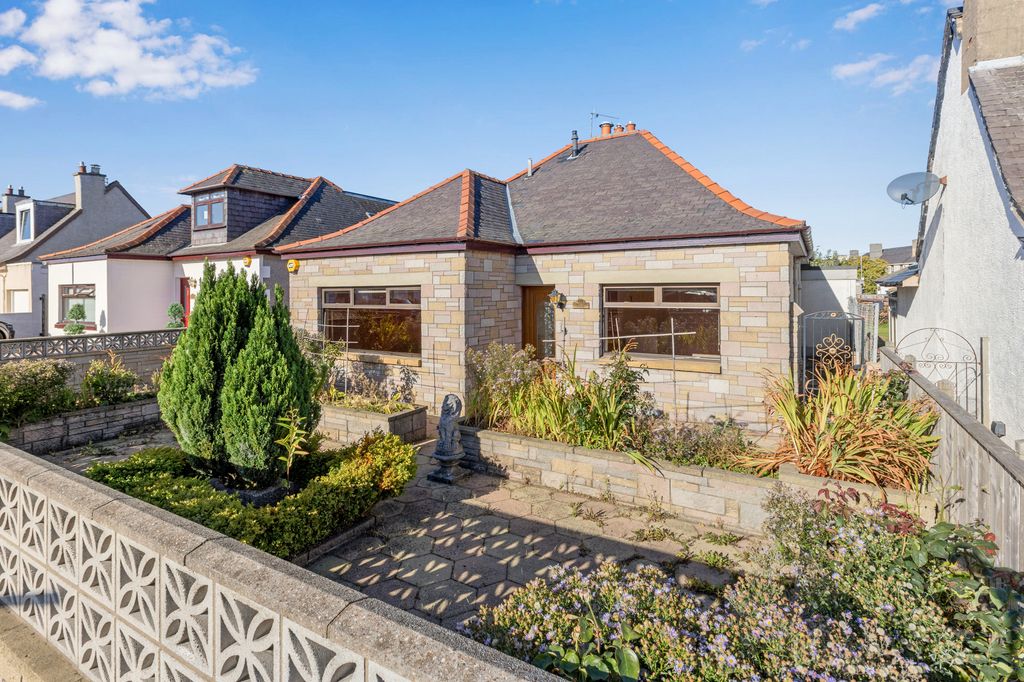 Property photo 1 of 19 Primary Property Image