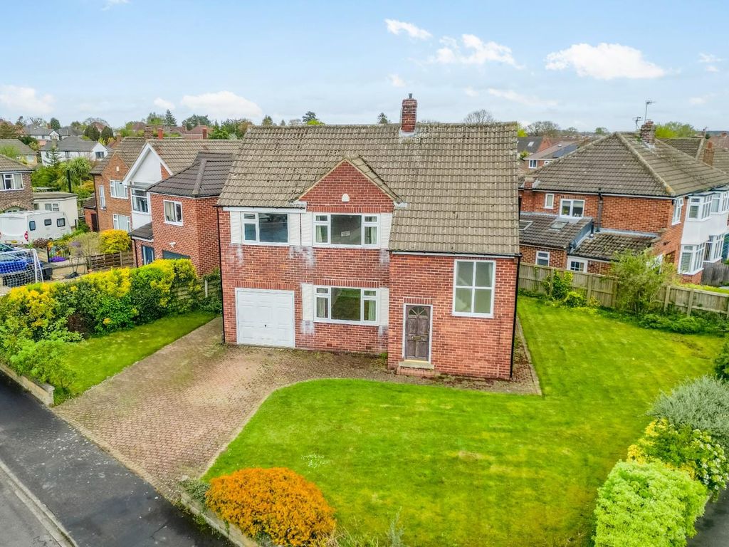 Property photo 1 of 17 Front (Exterior)