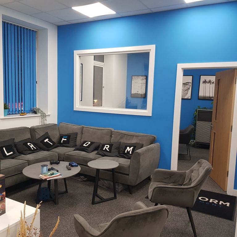 Property photo 2 of 20