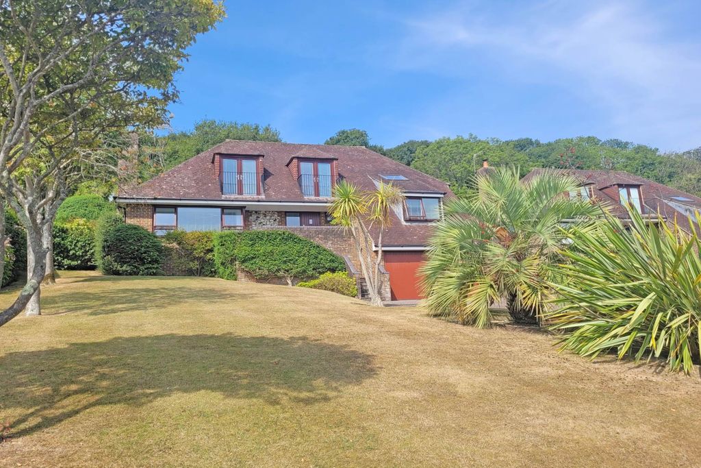 Property photo 1 of 27