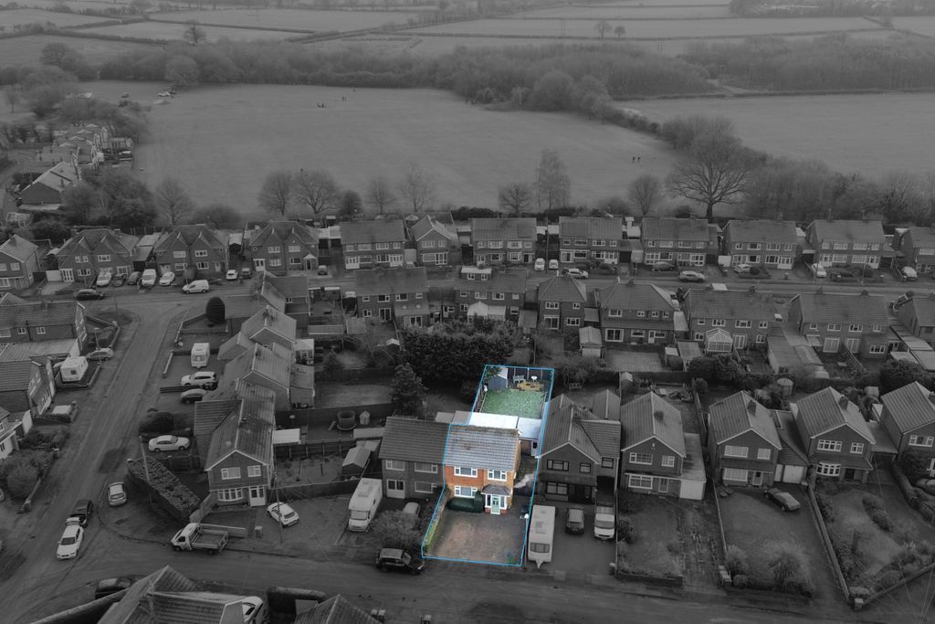Property photo 2 of 32 Dji_0101 Copy