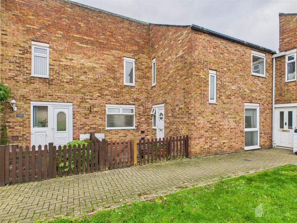 Property photo 2 of 8