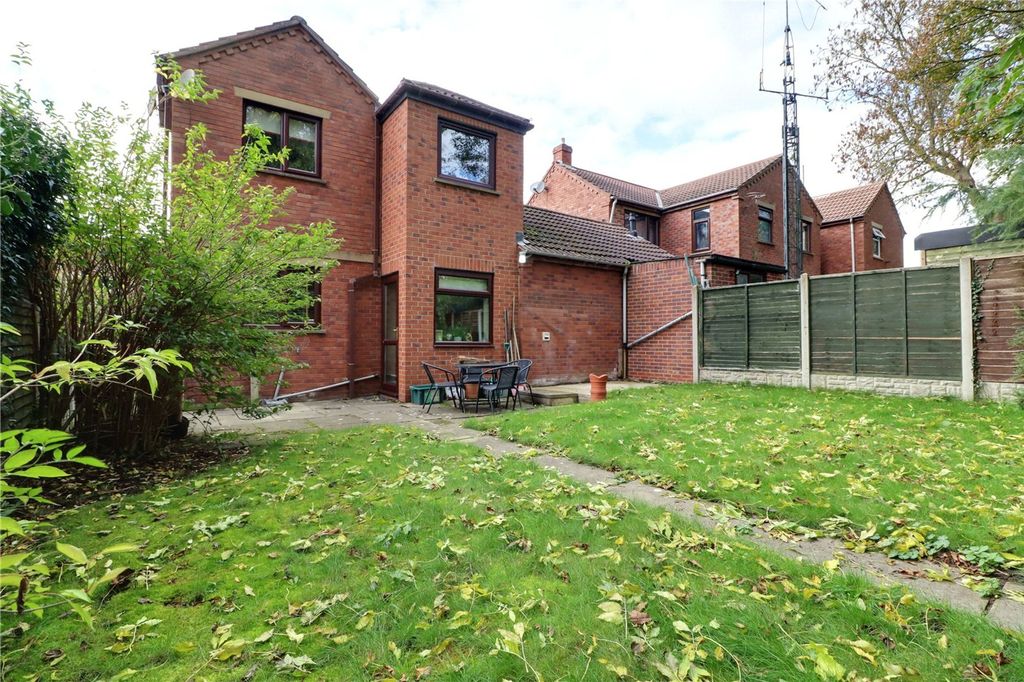 Property photo 3 of 20 Picture No. 02