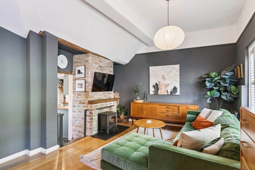 Property photo 3 of 30