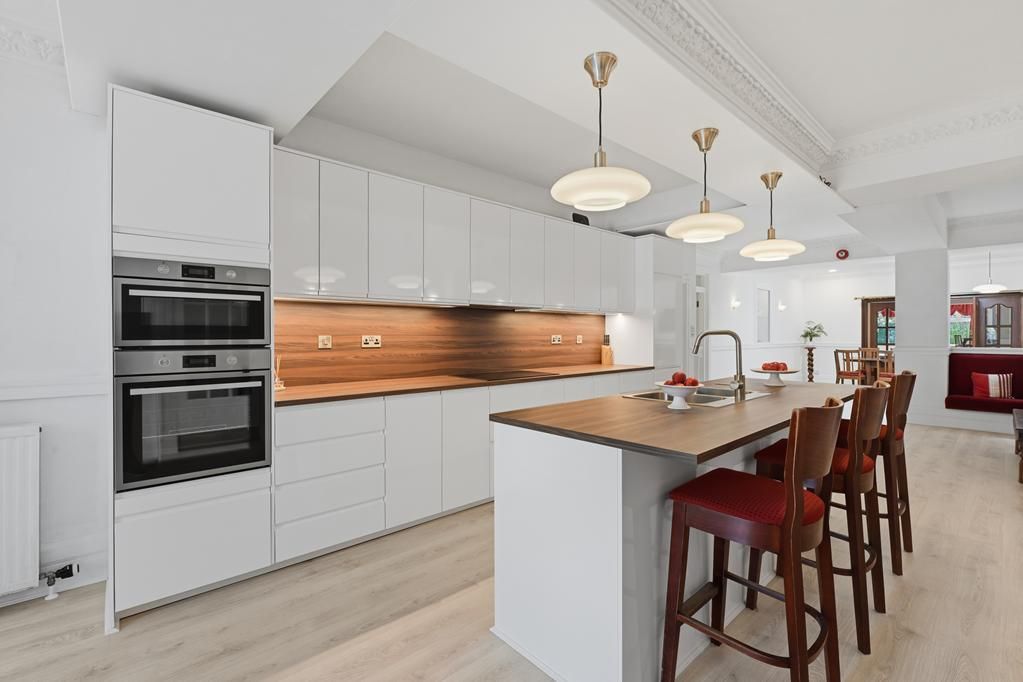Property photo 2 of 41 Cup1482Seg Kitchen.Jpg