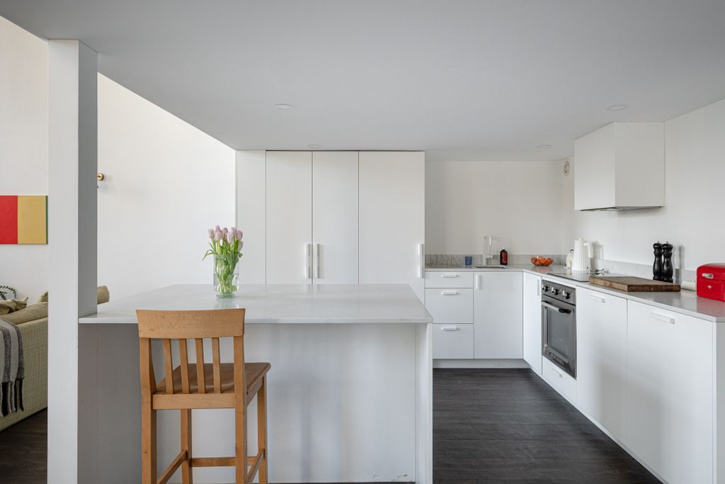 Property photo 3 of 29 Manhattan-Building-24 (11).Jpg