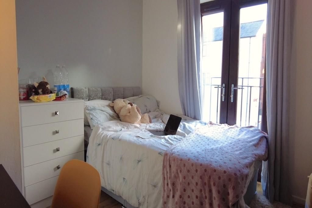 Property photo 3 of 5