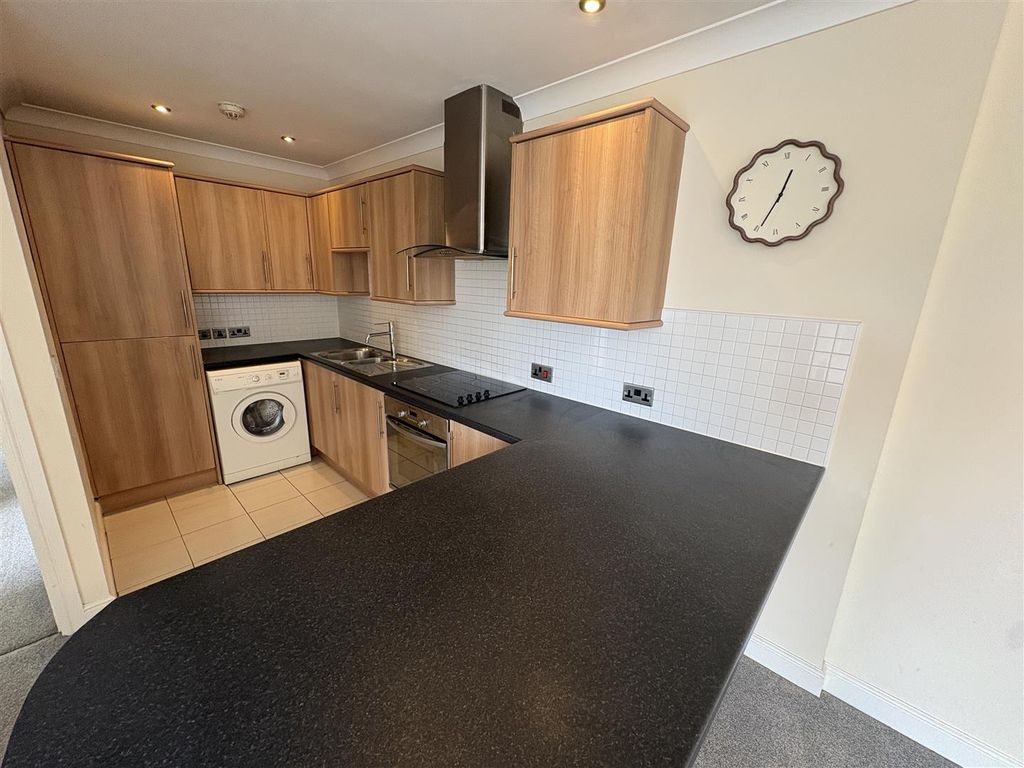 Property photo 3 of 10 Img_7974.Jpeg