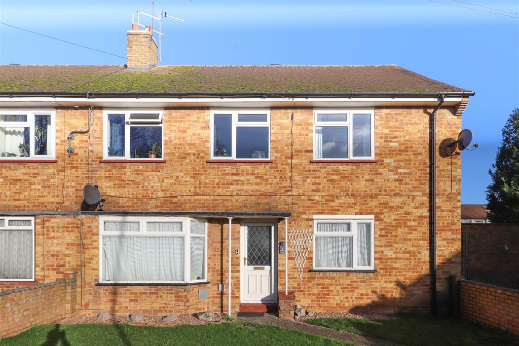 Property photo 1 of 15 Front View